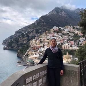 Meet your Posher, Christiana